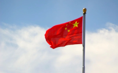 МИД КНР: Китай поддерживает ядерный арсенал на минимальном уровне